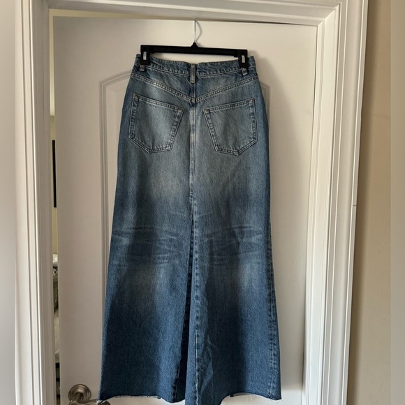 Reformation Tazz Contrast-Stitched Denim Maxi Skirt - Picture 4 of 6